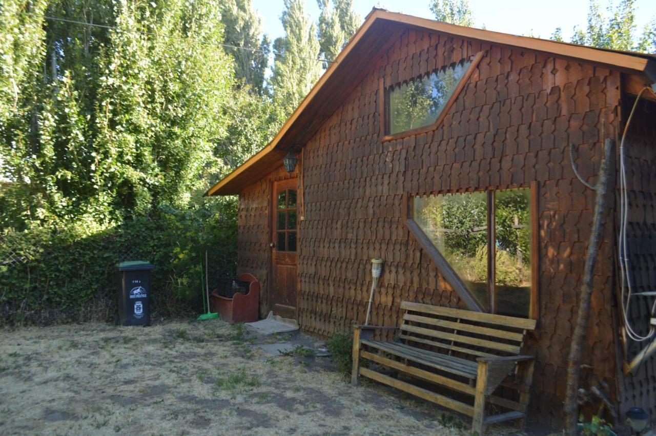 Hostal Y Cabanas Vientos Del Sur Puerto Ingeniero Ibanez Buitenkant foto